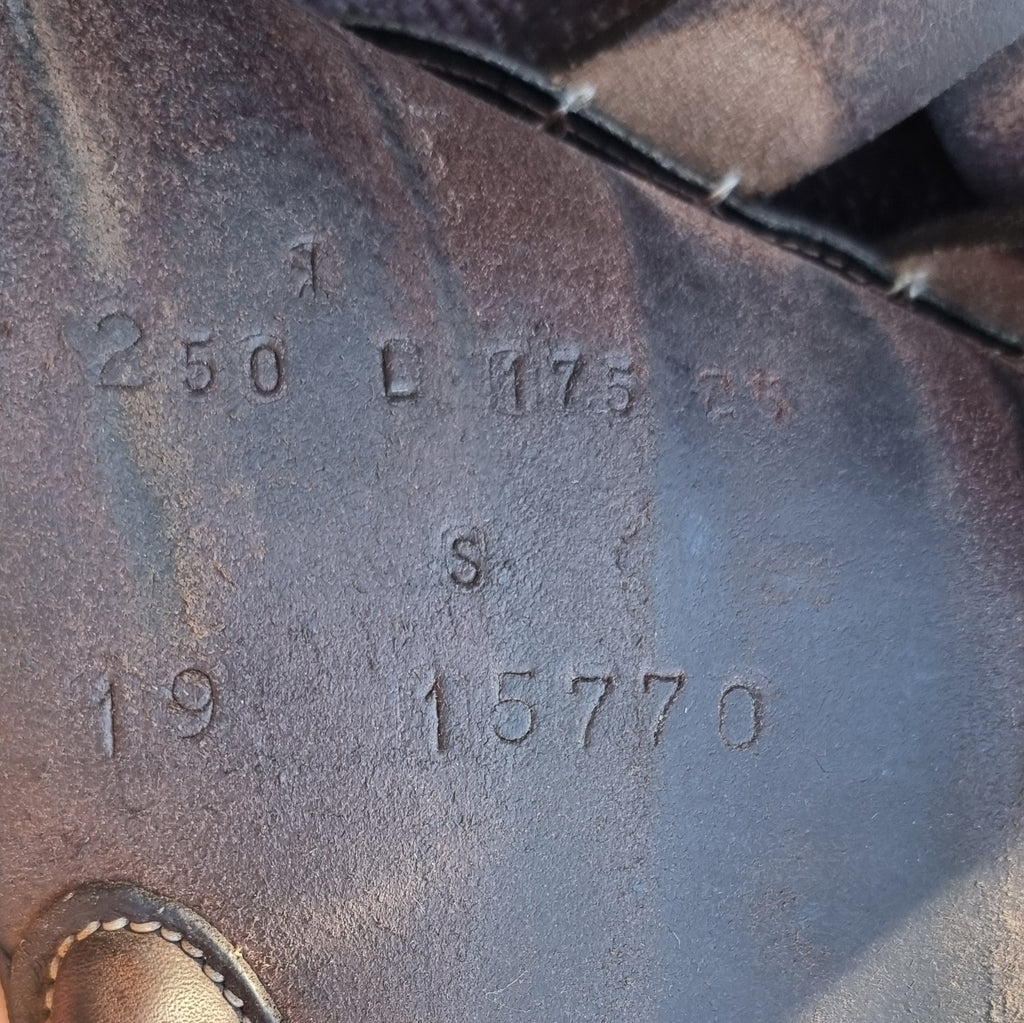 Butet Premium Jumping Saddle